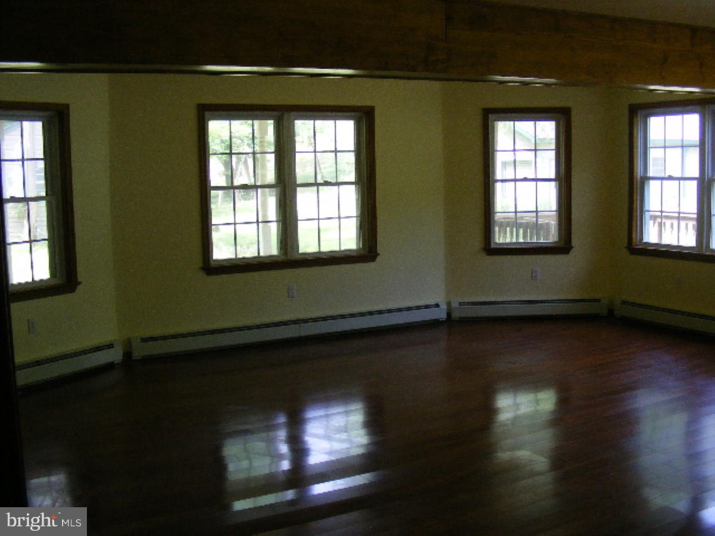 215 Blue Rocks Road Lenhartsville, PA 19534 - Photo 11 of 25 Gallery Image 11