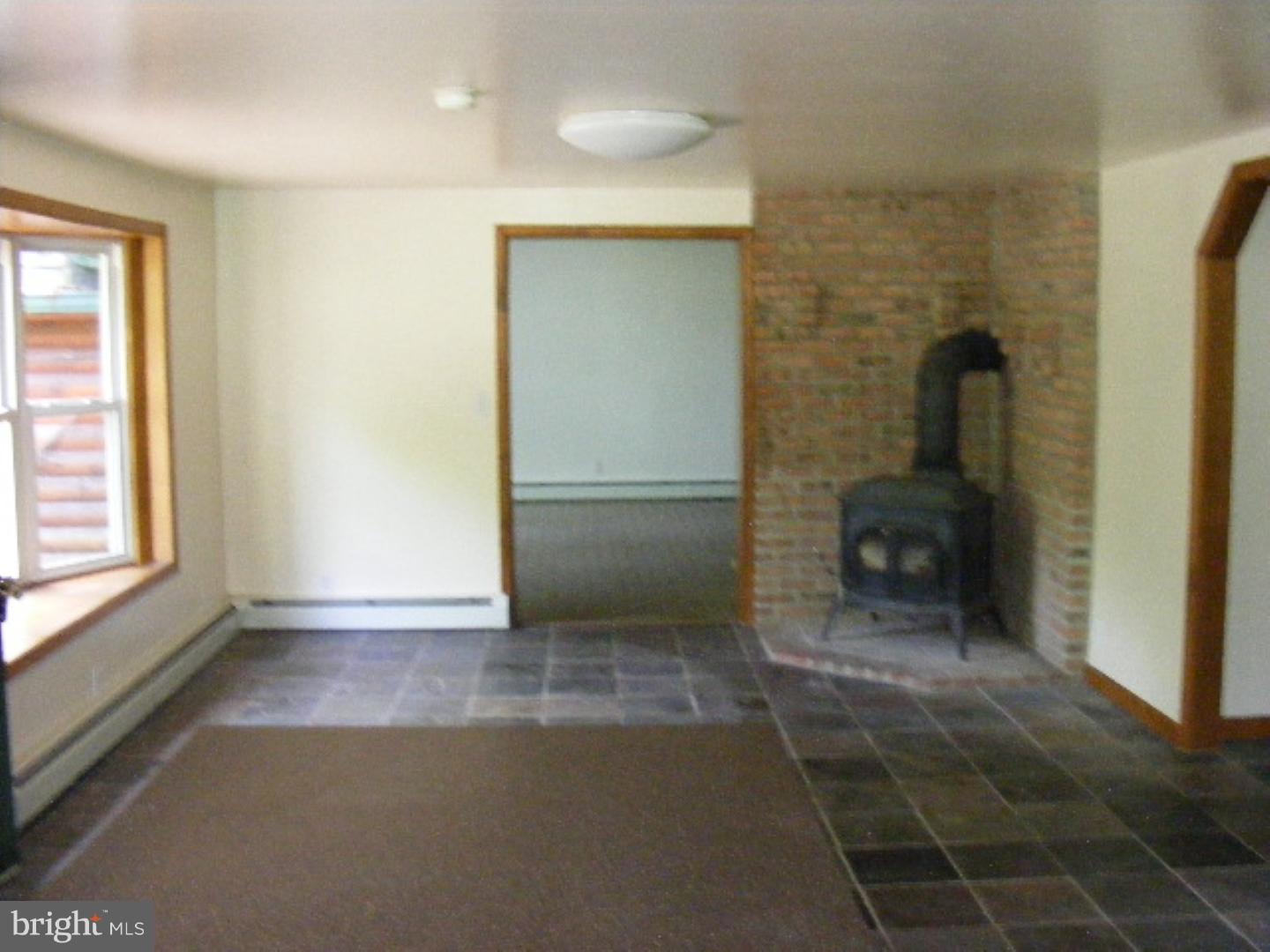215 Blue Rocks Road Lenhartsville, PA 19534 - Photo 12 of 25 Gallery Image 12