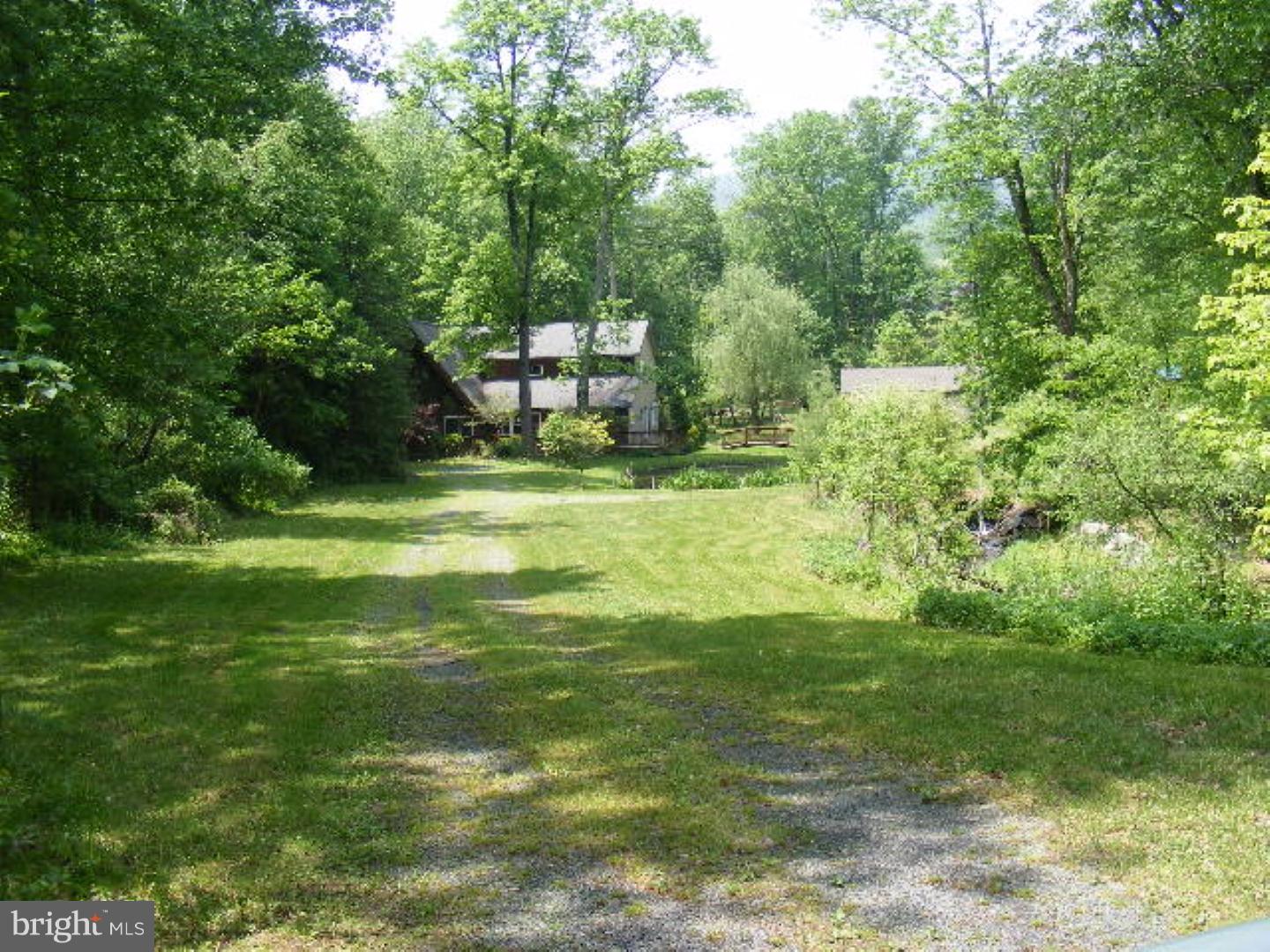 215 Blue Rocks Road Lenhartsville, PA 19534 - Photo 23 of 25 Gallery Image 23