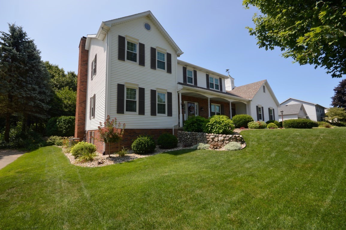 15664 Hunting Ridge Trail Granger, IN 46530 - Photo 1 of 35 Gallery Image 1