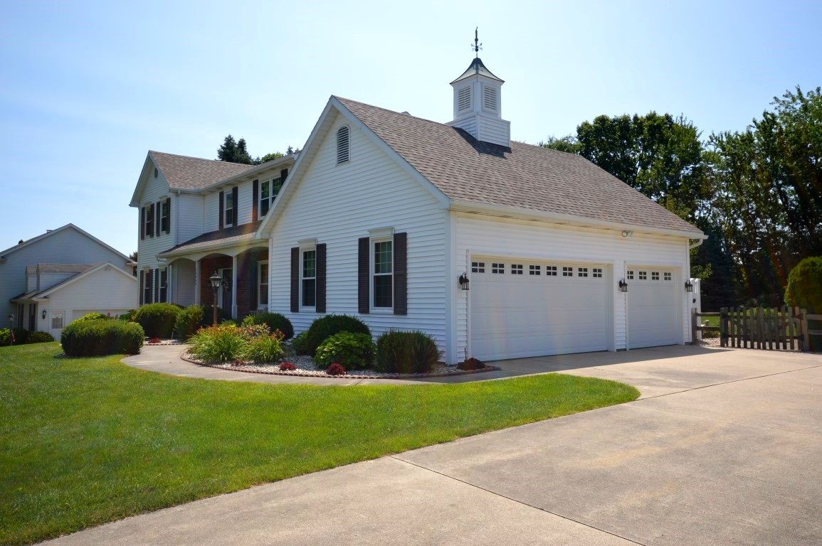 15664 Hunting Ridge Trail Granger, IN 46530 - Photo 31 of 35 Gallery Image 31