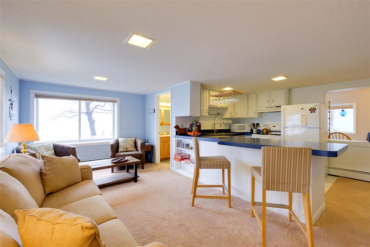 10735 Bluff Road Traverse City, MI 49686 - Photo 9 of 24 1850758-8.JPG