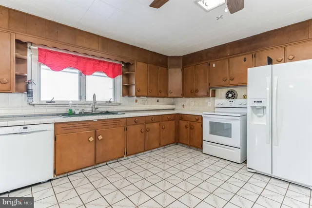 $3,000 | 512 Elizabeth Drive, Eagleville, PA 19403