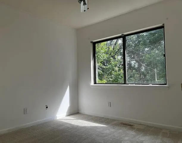 $399,000 | 7100 Ora Glen Court, Greenbelt, MD 20770