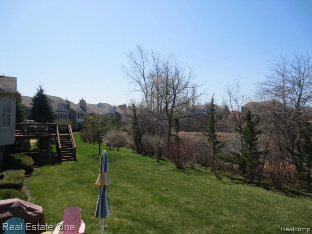 5208 Belmonte Drive, Unit 19 Rochester, MI 48306 - Photo 3 of 34 IMG_6268 - Copy.jpg