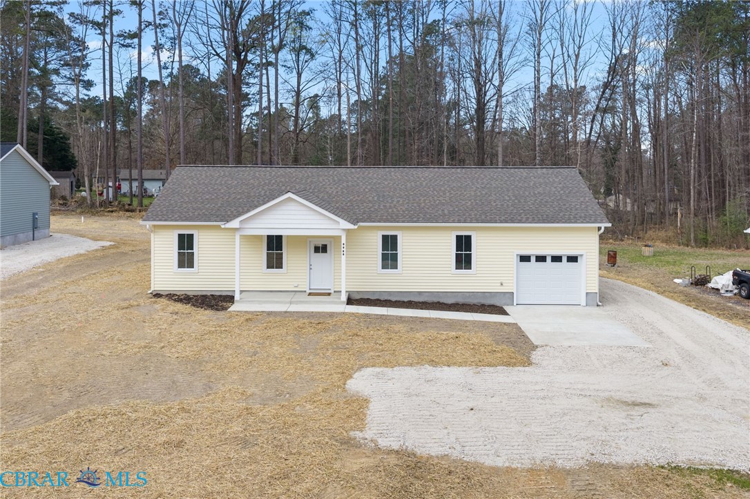 8986 Marlfield Road Gloucester, VA 23061 - Photo 2 of 34