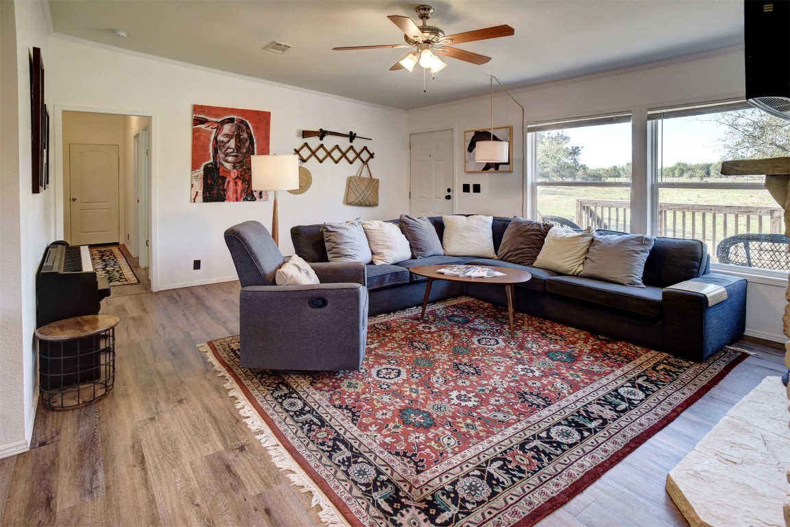421 Krchnak Road Smithville, TX 78957 - Photo 17 of 40 a living room with furniture and a rug