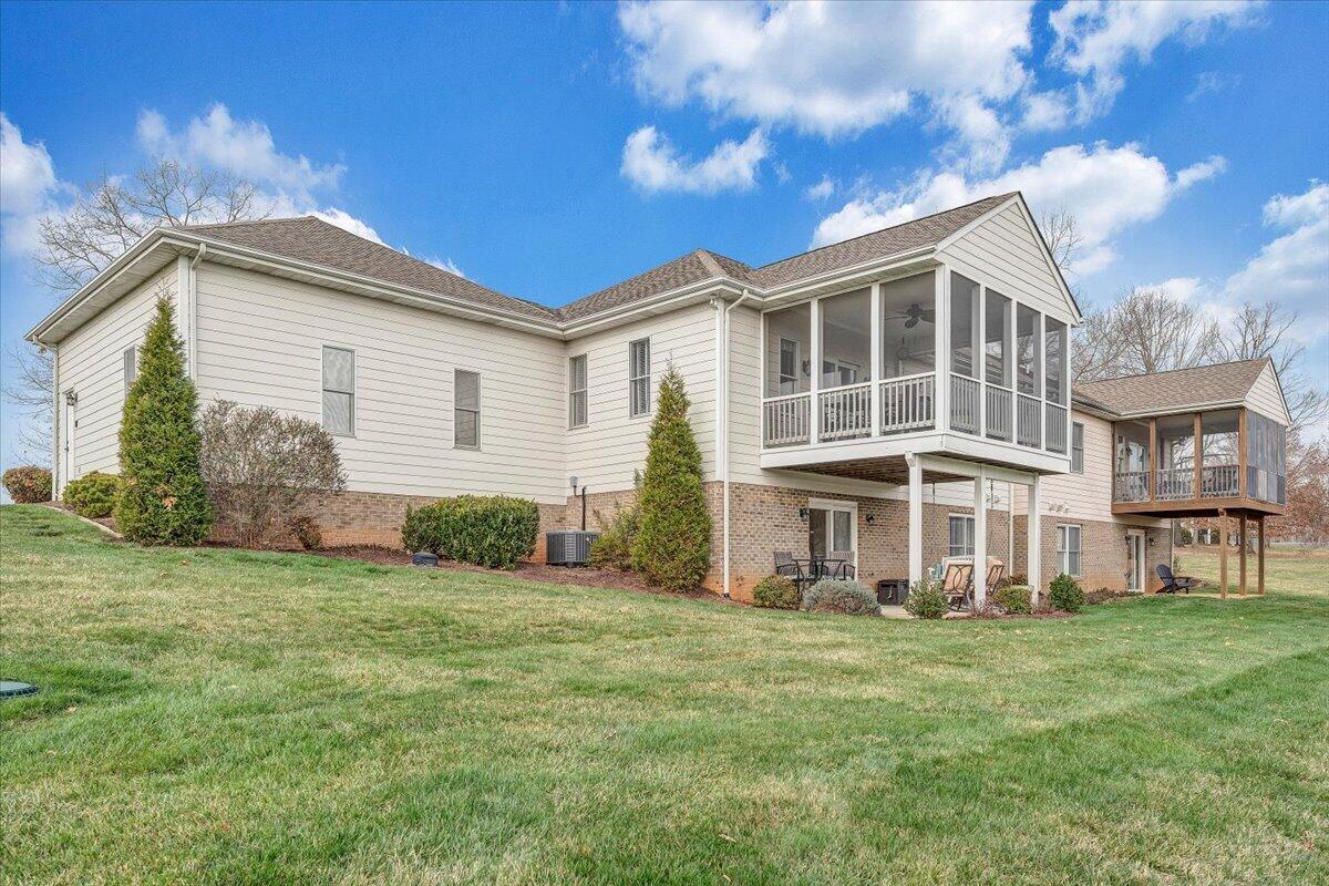 2302 Lake Retreat Road Huddleston, VA 24104 - Photo 60 of 74 59-MIB05746