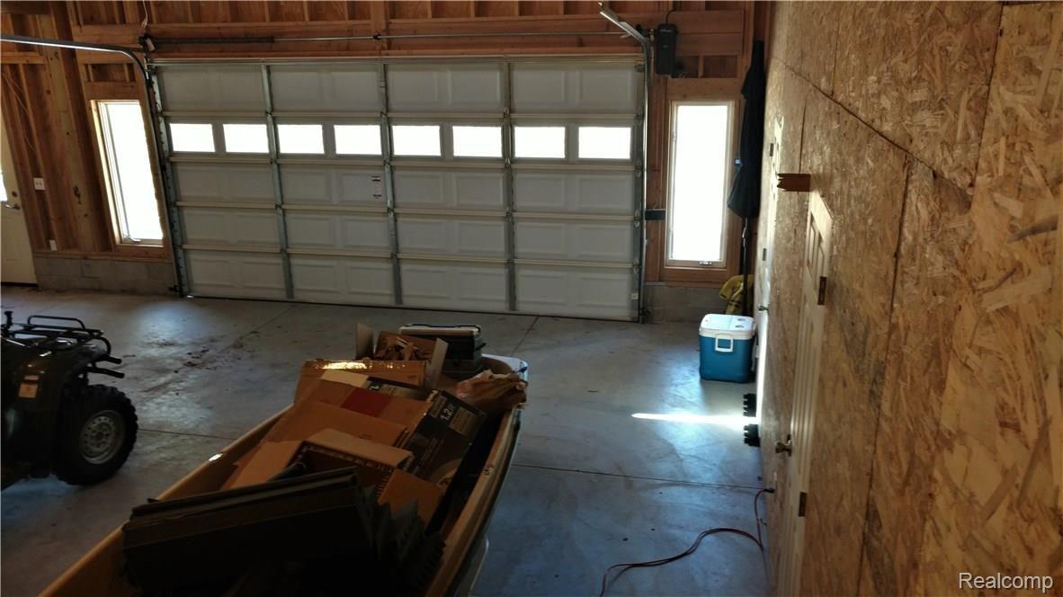 200 Ridgemont Road Oxford, MI 48370 - Photo 26 of 48 IMG_20170508_110211604_TOP.jpg