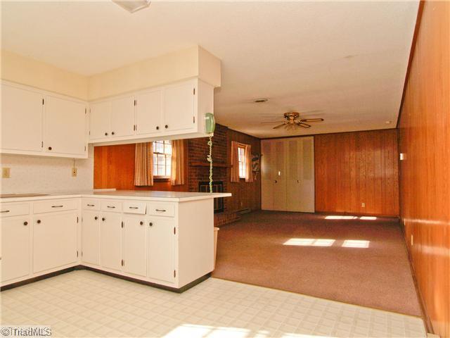 3911 Frazier Road Greensboro, NC 27407 - Photo 11 of 15 Kitchen.