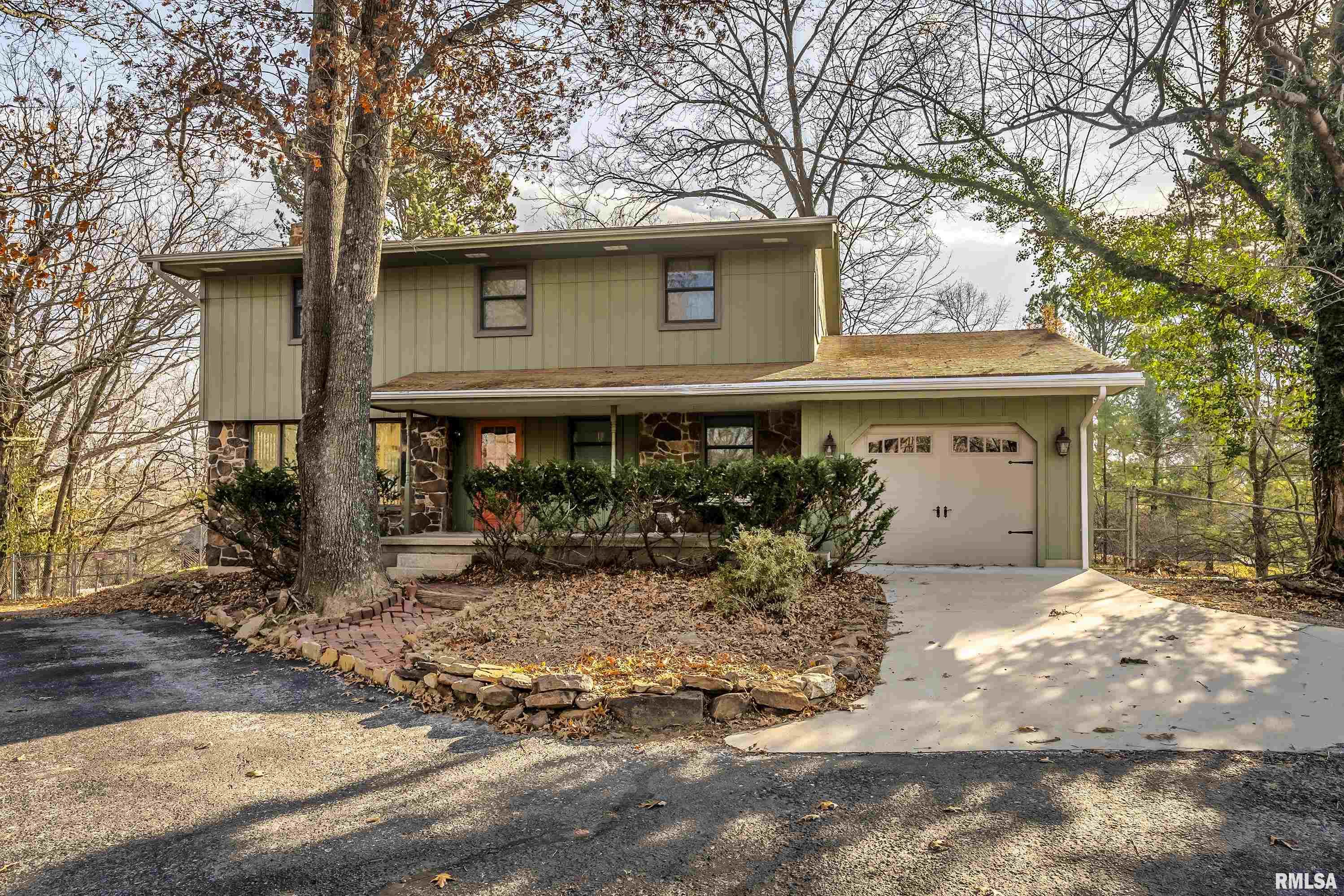 36 Rushing Road Carbondale, IL 62902 - Photo 2 of 46