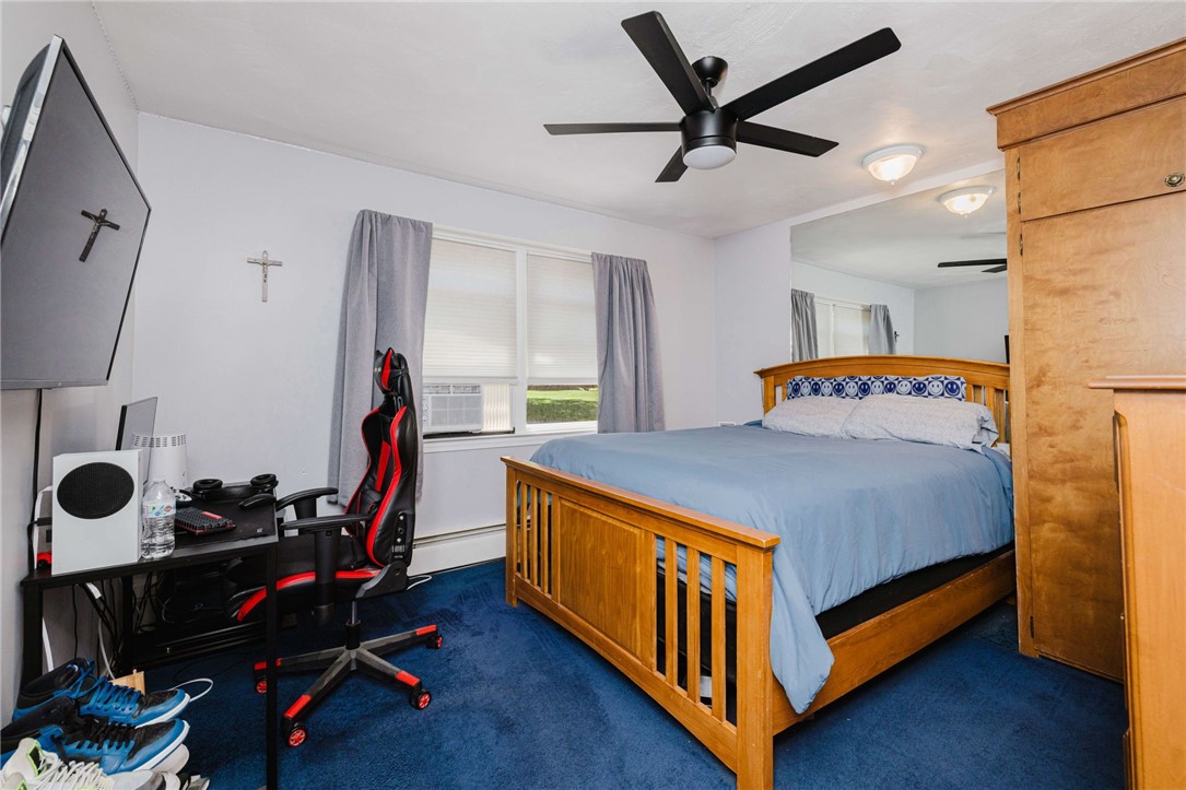 22 Oakview Terrace Glocester, RI 02857 - Photo 14 of 36
