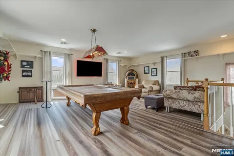 $849,000 | 40 Catherine Court, Cedar Grove, NJ 07009
