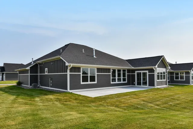 $549,900 | 7521 Ocean Avenue, Otsego, MN 55330