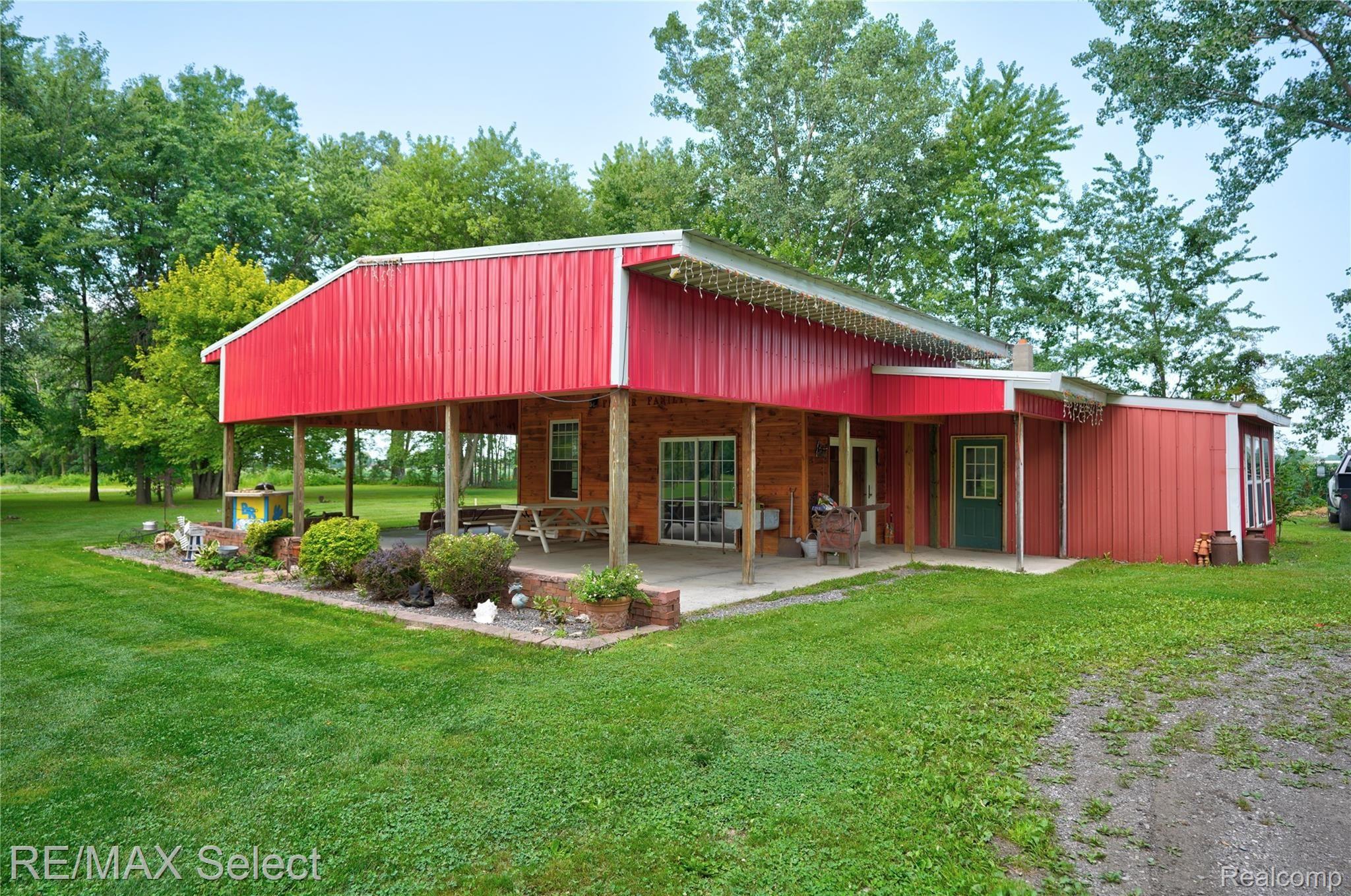 6182 West Willard Road Birch Run, MI 48415 - Photo 56 of 84 6182 Willard Road 044.jpg