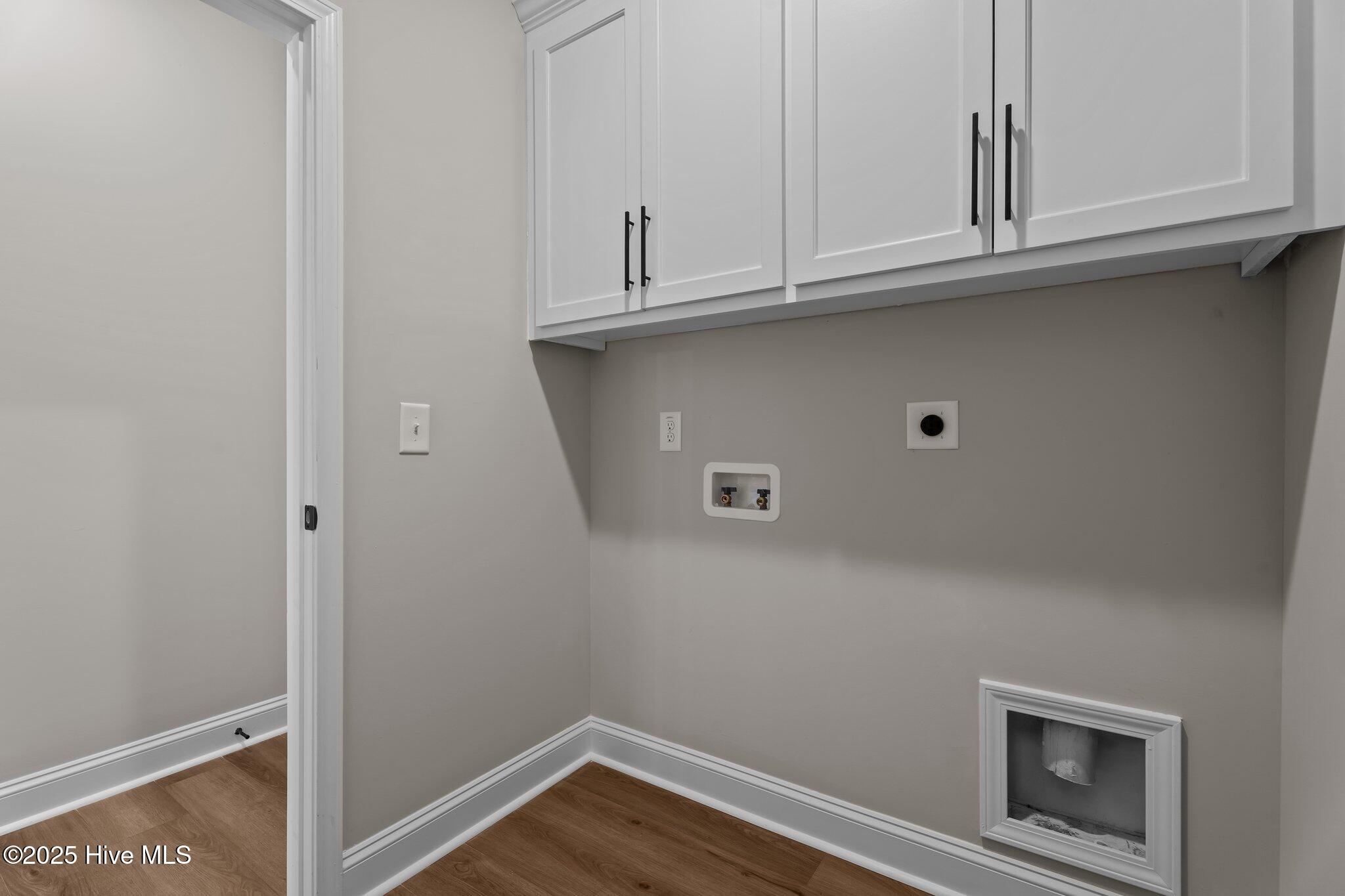 5062 Willows Edge Drive Sims, NC 27880 - Photo 43 of 55 Laundry