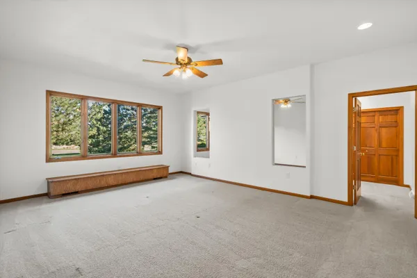 $575,000 | 7306 Forty Acre Road, Caledonia, WI 53126