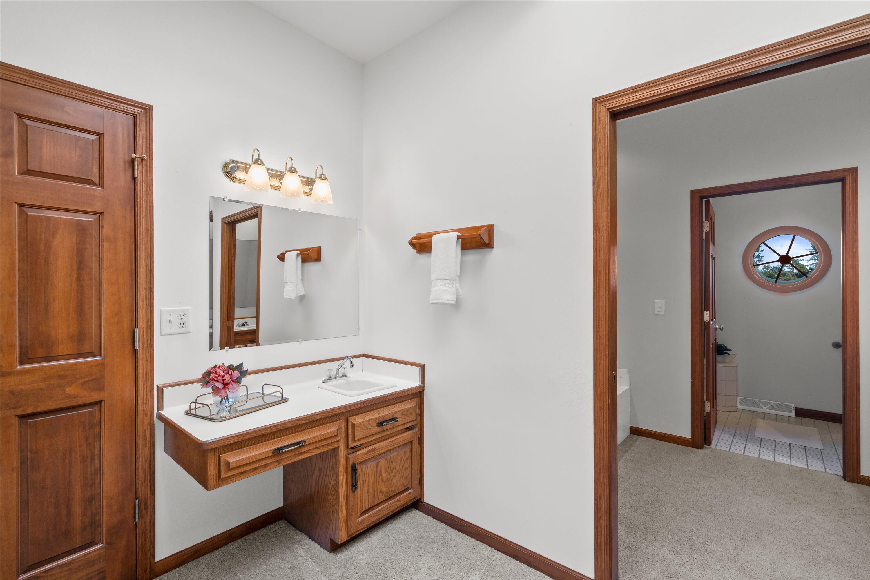 7306 Forty Acre Road Caledonia, WI 53126 - Photo 27 of 45 Primary Suite Bathroom