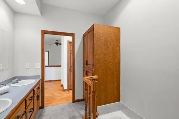 $575,000 | 7306 Forty Acre Road, Caledonia, WI 53126