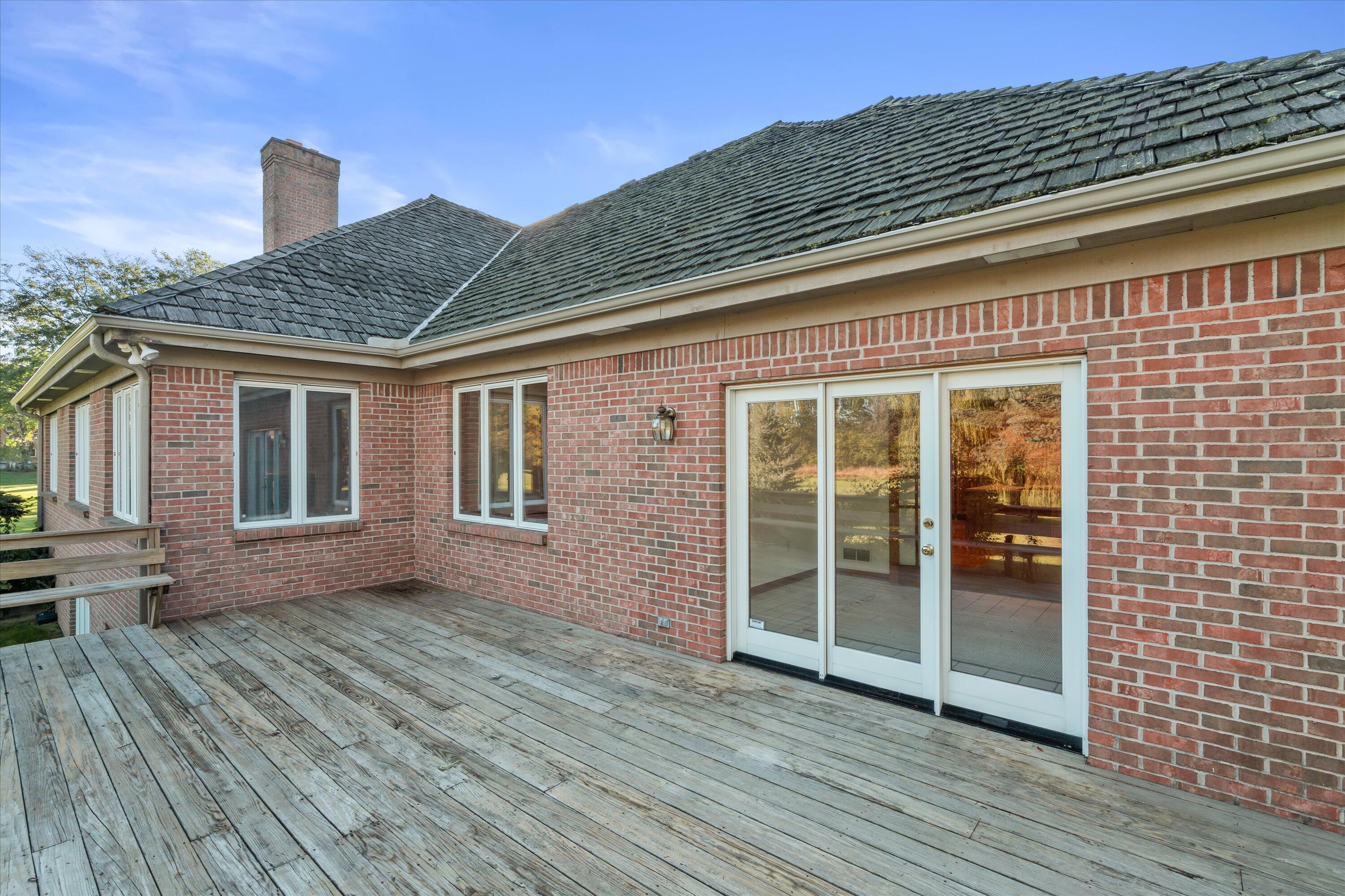 7306 Forty Acre Road Caledonia, WI 53126 - Photo 41 of 45 Deck