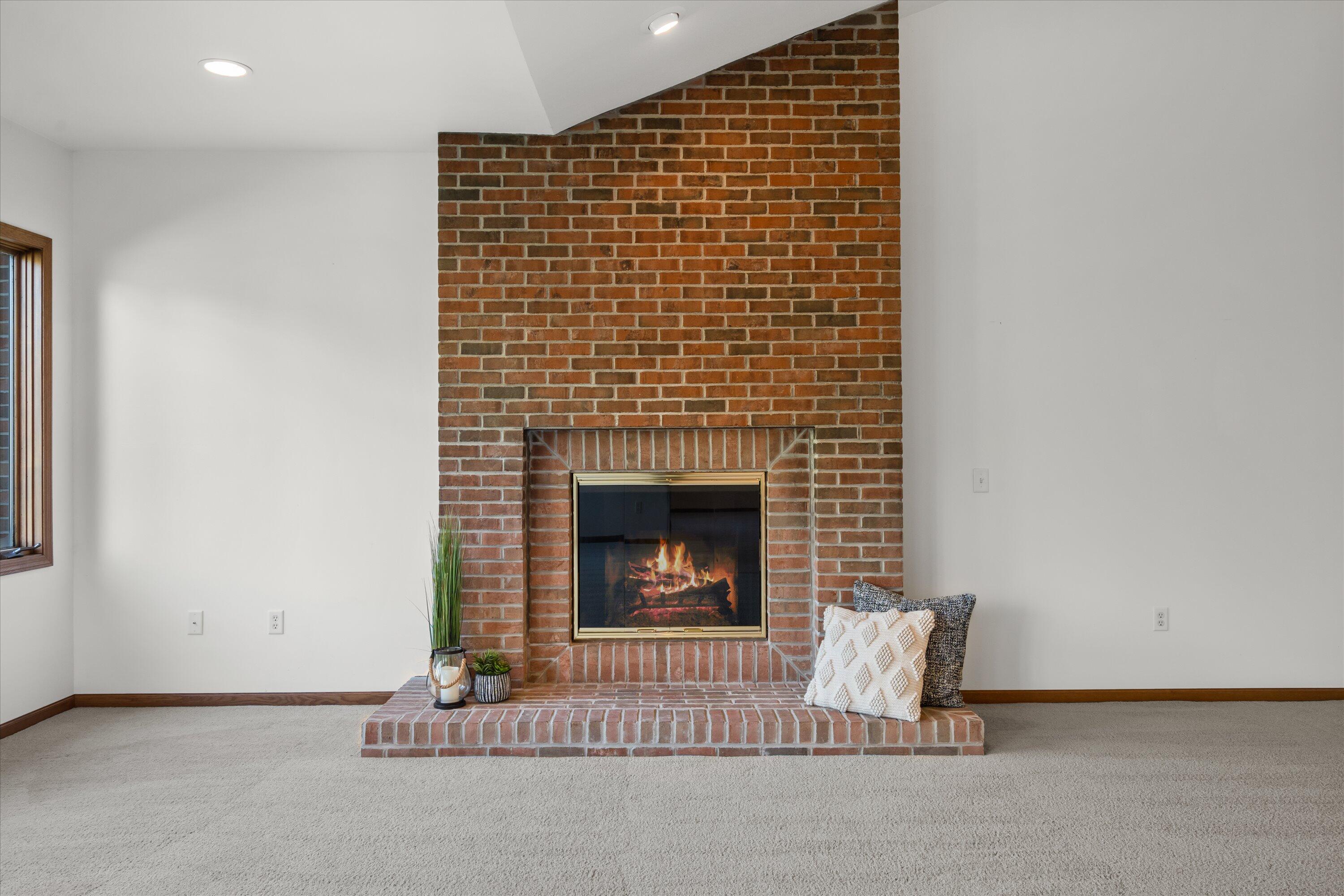 7306 Forty Acre Road Caledonia, WI 53126 - Photo 10 of 45 Great Room Fireplace