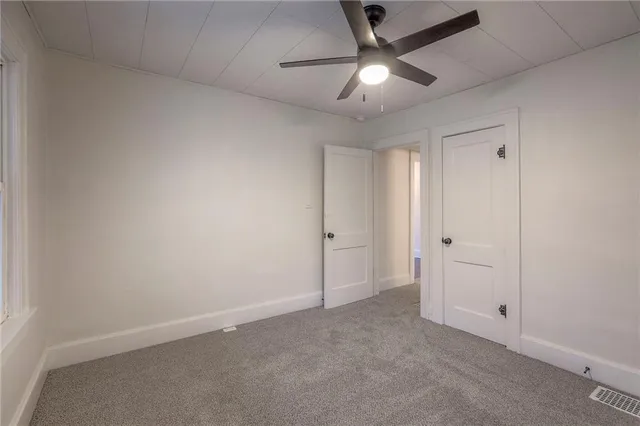 $159,899 | 2434 South Sterling Avenue, Independence, MO 64052