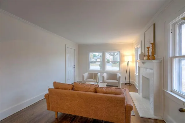 $159,899 | 2434 South Sterling Avenue, Independence, MO 64052