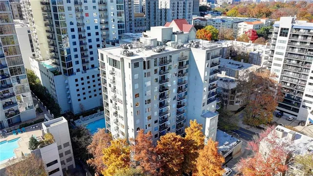 a picture of a city view