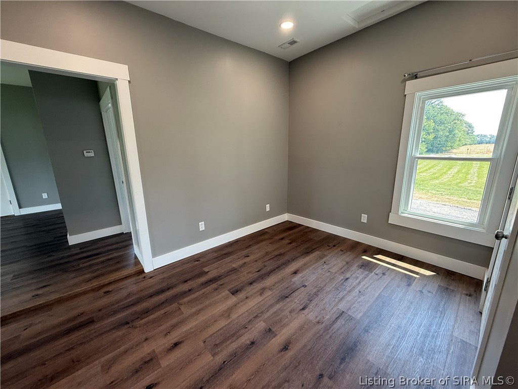 3856 10 Dollar Road Southeast Corydon, IN 47112 - Photo 13 of 55