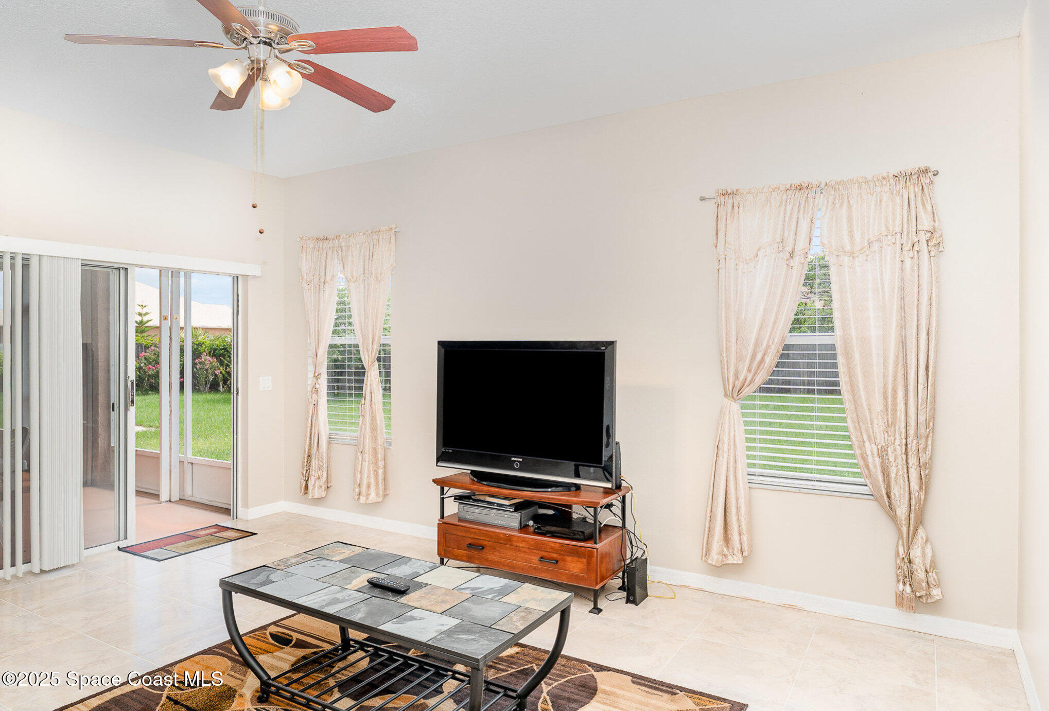 462 Peppermill Circle Kissimmee, FL 34758 - Photo 13 of 35 010_a7401475-edit-edit_51