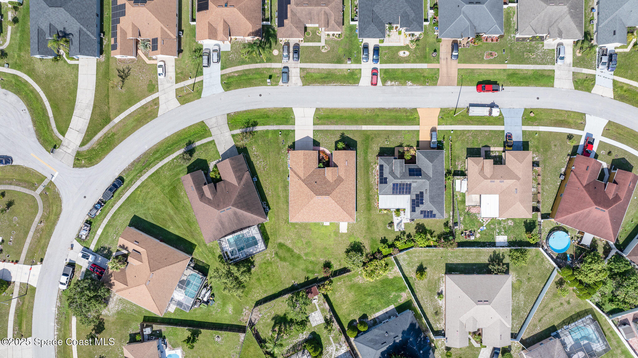 462 Peppermill Circle Kissimmee, FL 34758 - Photo 30 of 35 029_dji_20250707101925_0034_d-edit_319