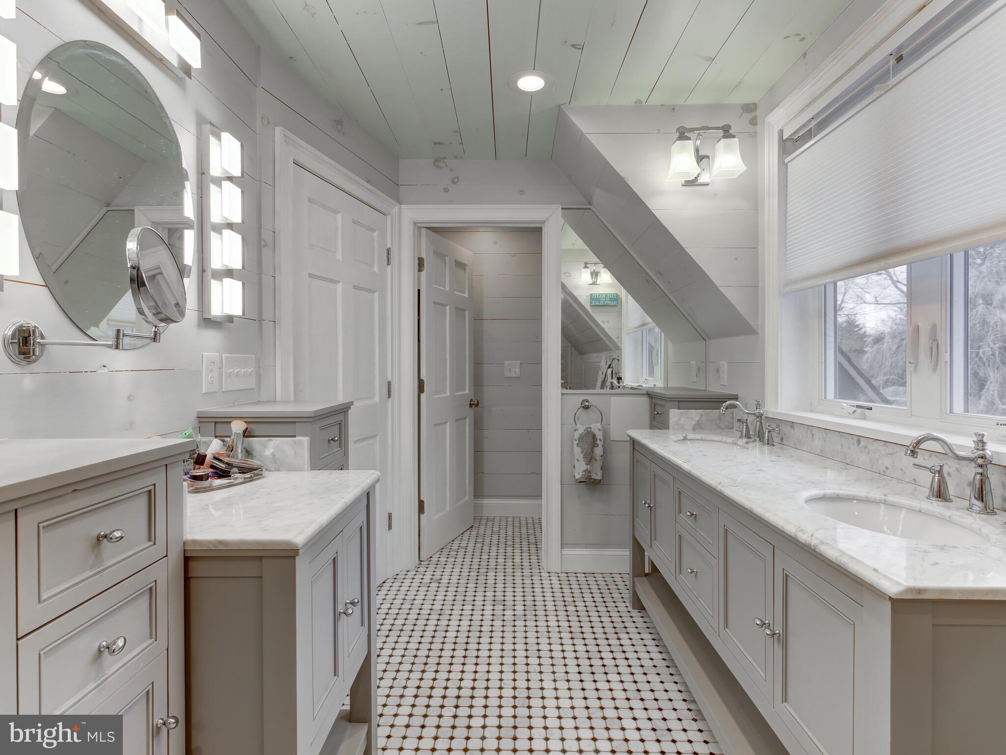 101 Sproul Road Malvern, PA 19355 - Photo 33 of 49 Double vanity
