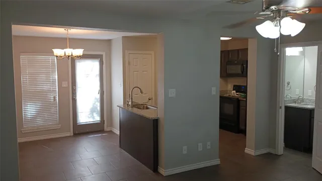 $1,200 | 2004 Pecan Street, Unit G, Commerce, TX 75428