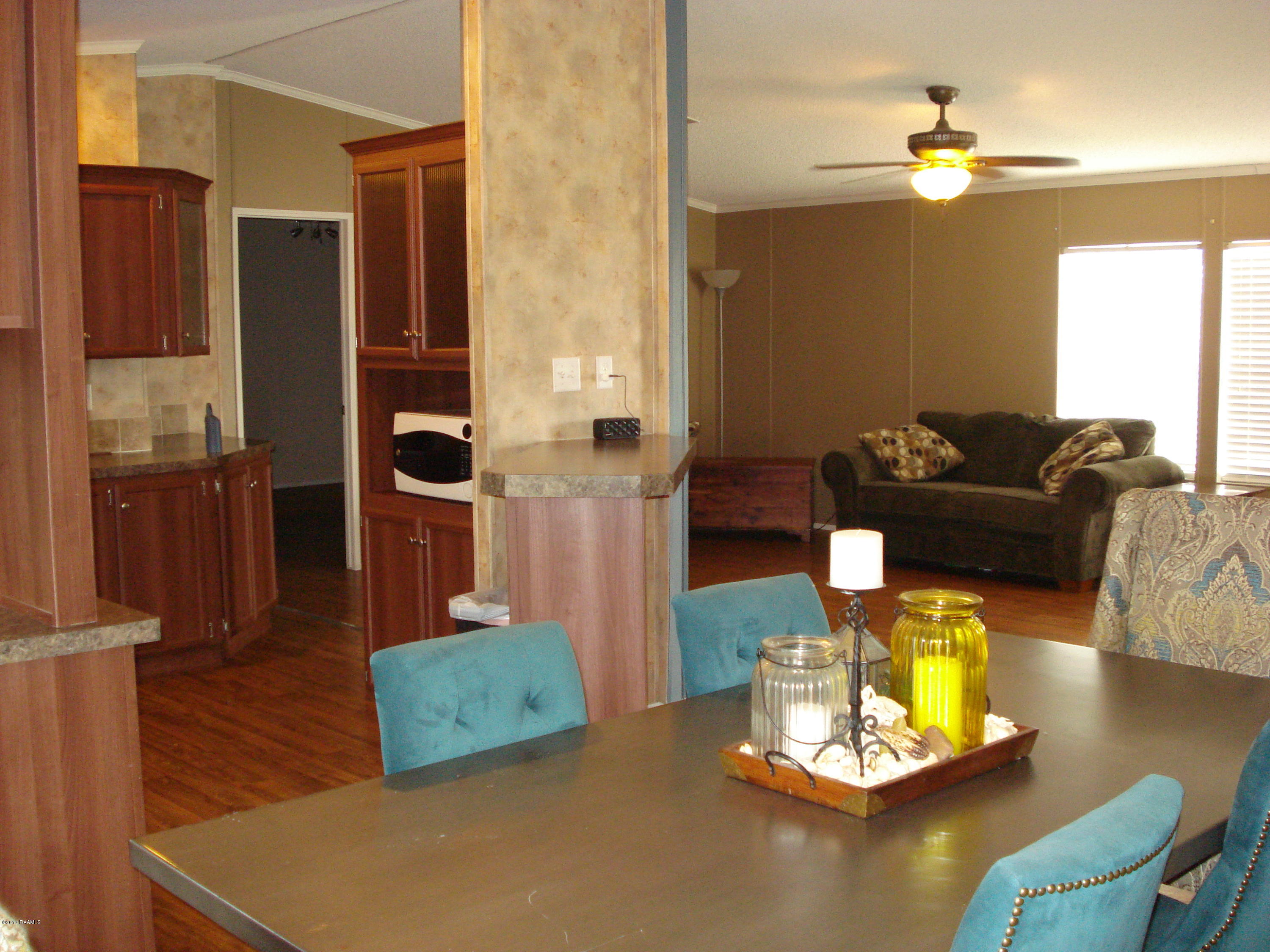 402 B Paul Molbert Road Duson, LA 70529 - Photo 7 of 18 Gallery Image 7
