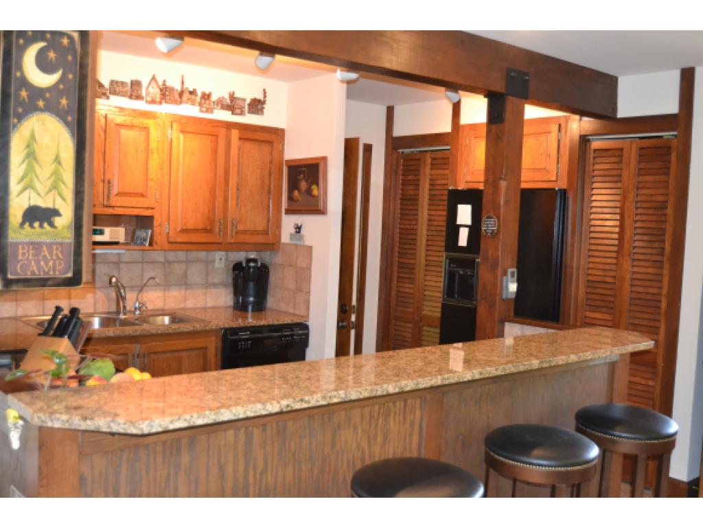 399 Village Road, Unit H1 Warren, VT 05674 - Photo 12 of 32