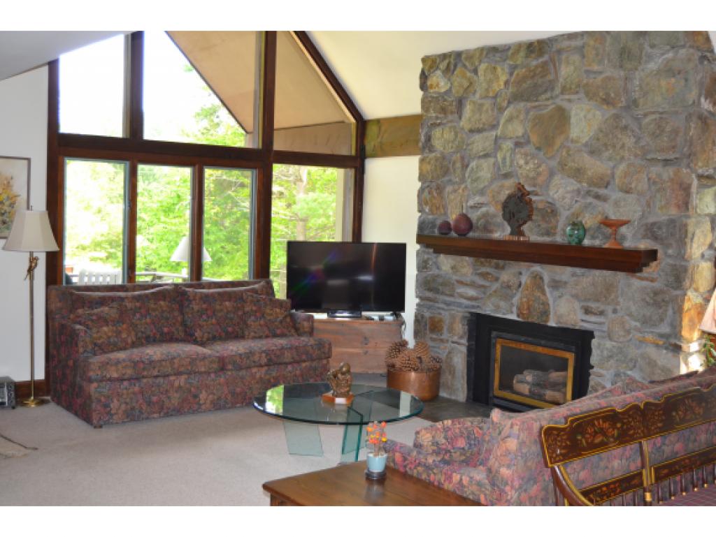 399 Village Road, Unit H1 Warren, VT 05674 - Photo 17 of 32