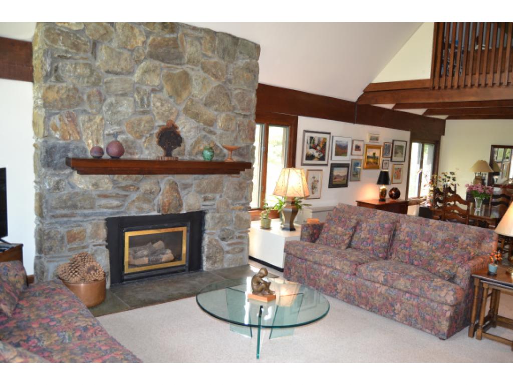 399 Village Road, Unit H1 Warren, VT 05674 - Photo 6 of 32