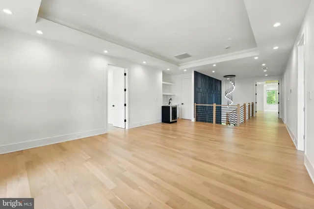 $2,649,999 | 103 St Andrews Drive Northeast, Vienna, VA 22180