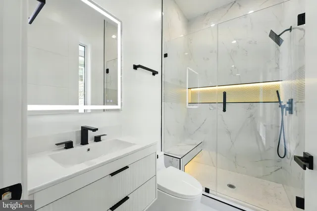 $2,649,999 | 103 St Andrews Drive Northeast, Vienna, VA 22180