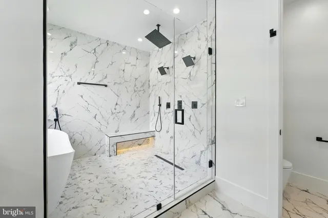 $2,649,999 | 103 St Andrews Drive Northeast, Vienna, VA 22180