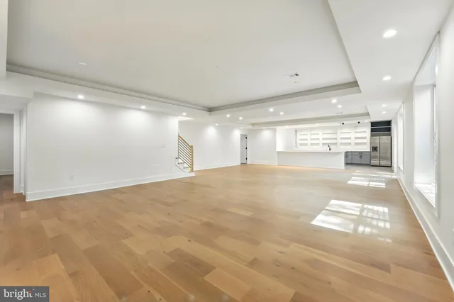 $2,649,999 | 103 St Andrews Drive Northeast, Vienna, VA 22180