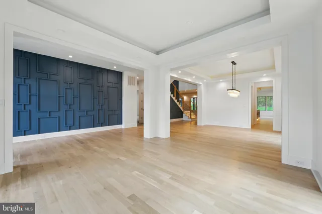 $2,649,999 | 103 St Andrews Drive Northeast, Vienna, VA 22180