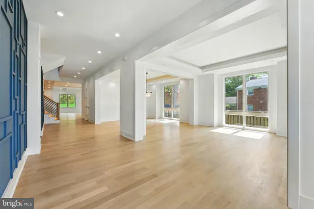 $2,649,999 | 103 St Andrews Drive Northeast, Vienna, VA 22180