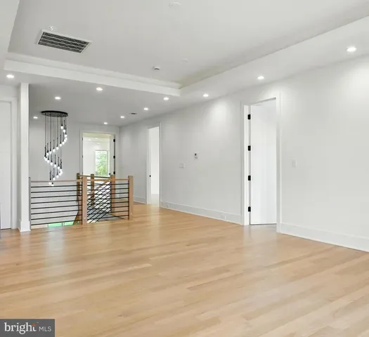 $2,649,999 | 103 St Andrews Drive Northeast, Vienna, VA 22180