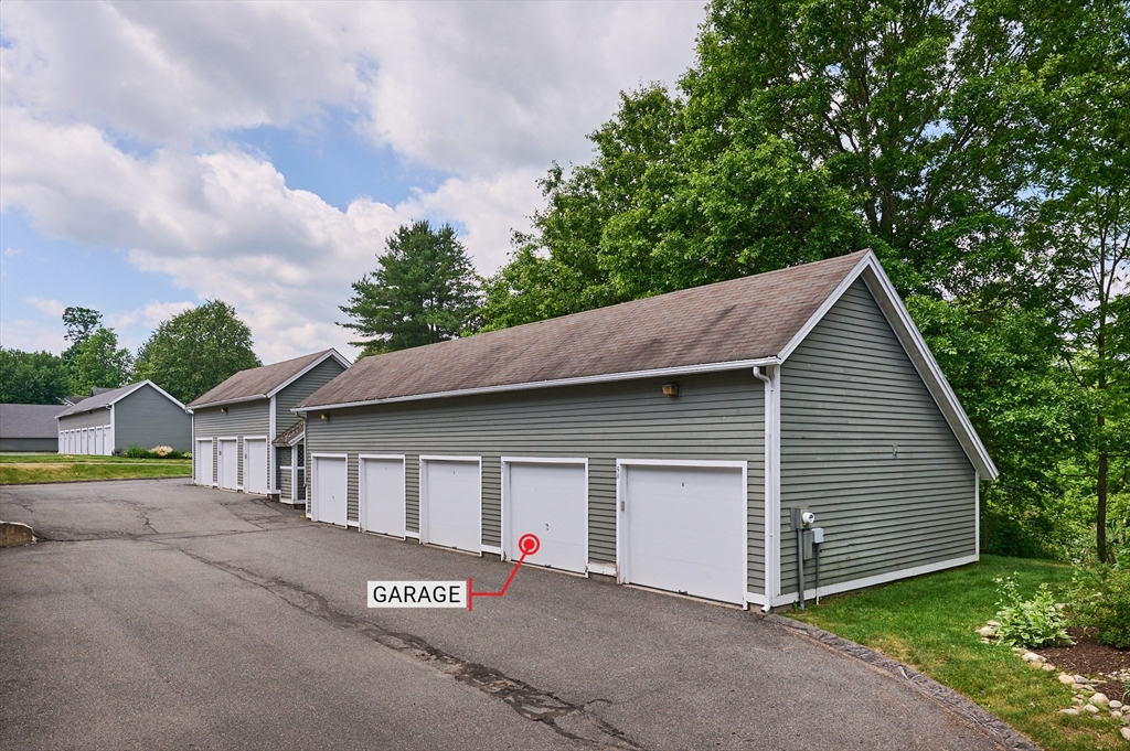 57 Amity Place, Unit 57 Amherst, MA 01002 - Photo 20 of 26