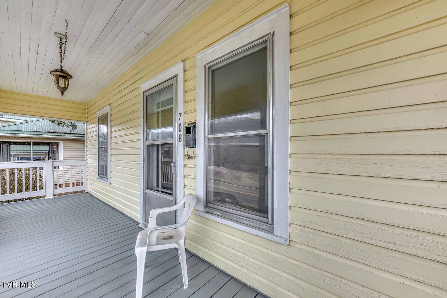 708 North Main Avenue Erwin, TN 37650 - Photo 3 of 28 708 N Main Ave-3