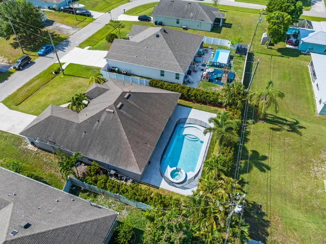 $549,000 | 4672 Southwest Wade Drive, Port St. Lucie, FL 34953