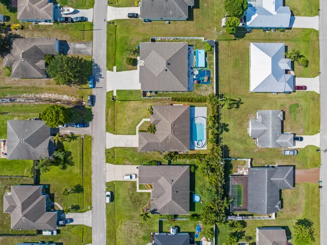 $549,000 | 4672 Southwest Wade Drive, Port St. Lucie, FL 34953