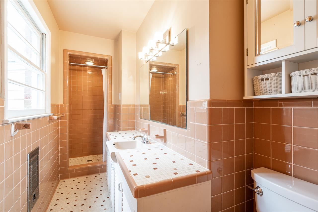 916 Merwin Road Raleigh, NC 27606 - Photo 24 of 29 Photo 24