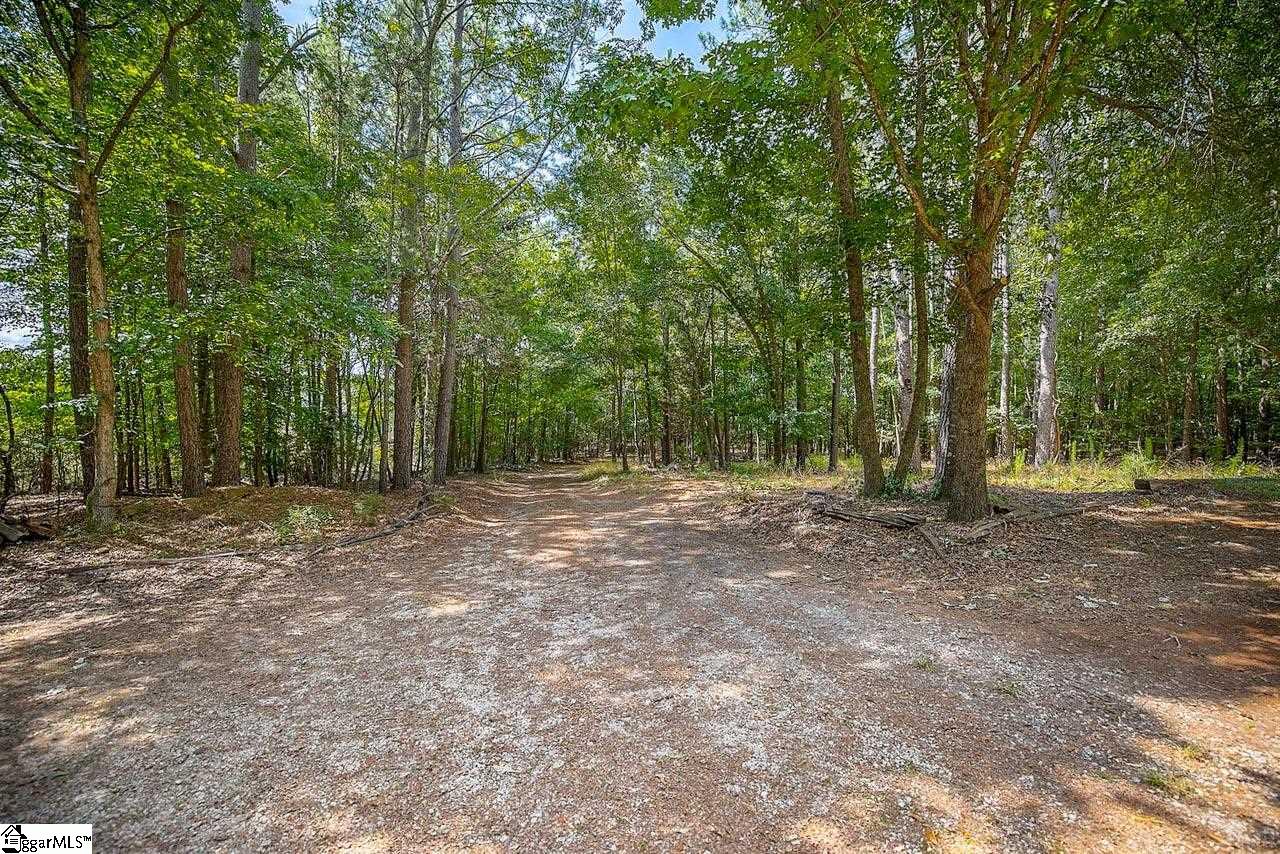 253 Turkey Lane Fountain Inn, SC 29644 - Photo 9 of 36